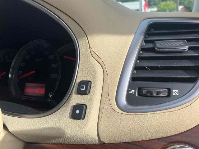ティアナ ２５０ＸＬ　ドライブレコーダー　ＥＴＣ　バックカメラ　ナビ　ＴＶ　アルミホイール　オートライト　ＣＶＴ　スマートキー　電動格納ミラー　盗難防止システム　カーテンエアバッグ　ＣＤ　ミュージックプレイヤー接続可（40枚目）