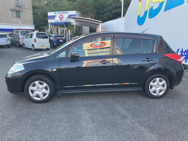 ティーダ １８Ｇ　ＥＴＣ　ナビ　オートライト　ＨＩＤ　スマートキー　電動格納ミラー　ＭＴ　盗難防止システム　衝突安全ボディ　ＡＢＳ　ＣＤ　ＤＶＤ再生　ミュージックプレイヤー接続可　Ｂｌｕｅｔｏｏｔｈ　エアコン（15枚目）