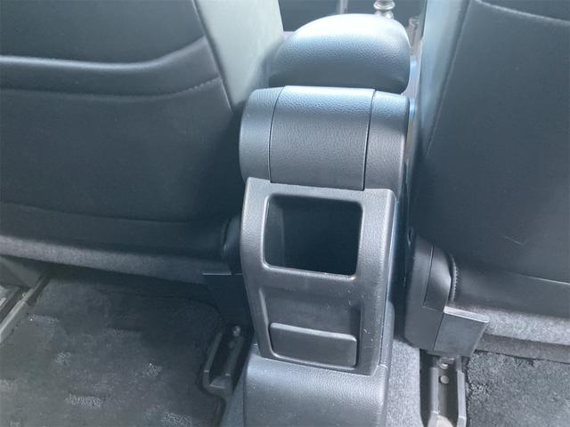 ティーダ １８Ｇ　ＥＴＣ　ナビ　オートライト　ＨＩＤ　スマートキー　電動格納ミラー　ＭＴ　盗難防止システム　衝突安全ボディ　ＡＢＳ　ＣＤ　ＤＶＤ再生　ミュージックプレイヤー接続可　Ｂｌｕｅｔｏｏｔｈ　エアコン（40枚目）