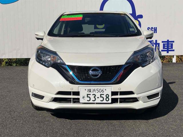 ノート ｅ－パワー　Ｘ　Ｖセレクション　全周囲カメラ　ナビ　ＴＶ　クリアランスソナー　レーンアシスト　衝突被害軽減システム　アルミホイール　オートライト　ＬＥＤヘッドランプ　スマートキー　電動格納ミラー　ＣＶＴ　盗難防止システム（12枚目）