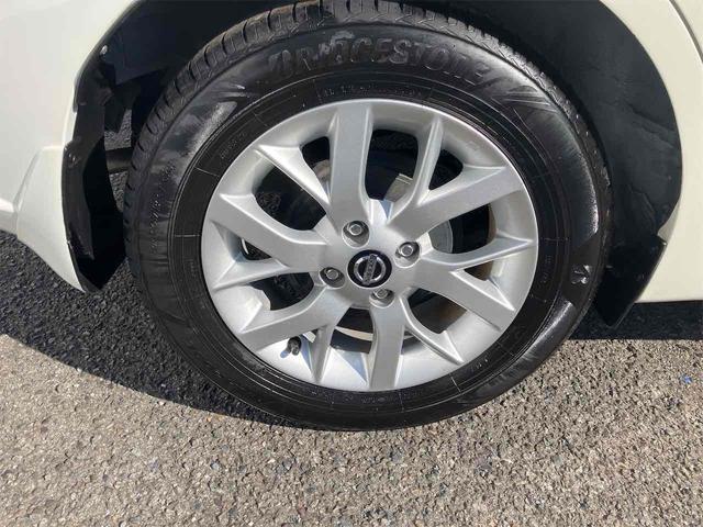 ノート ｅ－パワー　Ｘ　Ｖセレクション　全周囲カメラ　ナビ　ＴＶ　クリアランスソナー　レーンアシスト　衝突被害軽減システム　アルミホイール　オートライト　ＬＥＤヘッドランプ　スマートキー　電動格納ミラー　ＣＶＴ　盗難防止システム（20枚目）