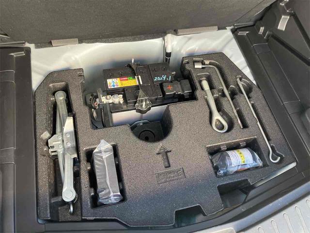 ノート ｅ－パワー　Ｘ　Ｖセレクション　全周囲カメラ　ナビ　ＴＶ　クリアランスソナー　レーンアシスト　衝突被害軽減システム　アルミホイール　オートライト　ＬＥＤヘッドランプ　スマートキー　電動格納ミラー　ＣＶＴ　盗難防止システム（54枚目）