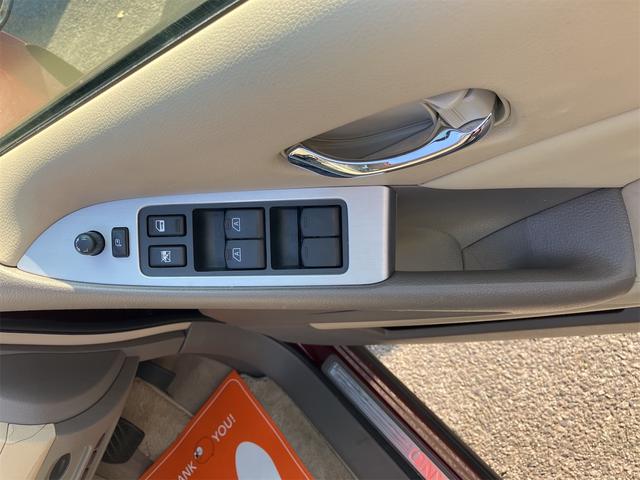 ムラーノ 250XV FOUR 4WD ETC バックカメラ オートクルーズコントロール パワーシート サンルーフ ナビ TV HID アルミホイール スマートキー 電動格納ミラー シートヒーター 革シート CVT 盗難防止システム(8枚目)