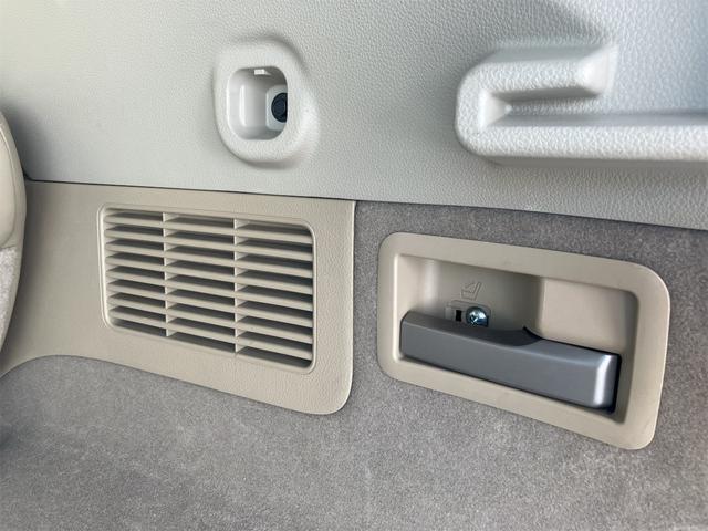 ムラーノ 250XV FOUR 4WD ETC バックカメラ オートクルーズコントロール パワーシート サンルーフ ナビ TV HID アルミホイール スマートキー 電動格納ミラー シートヒーター 革シート CVT 盗難防止システム(55枚目)