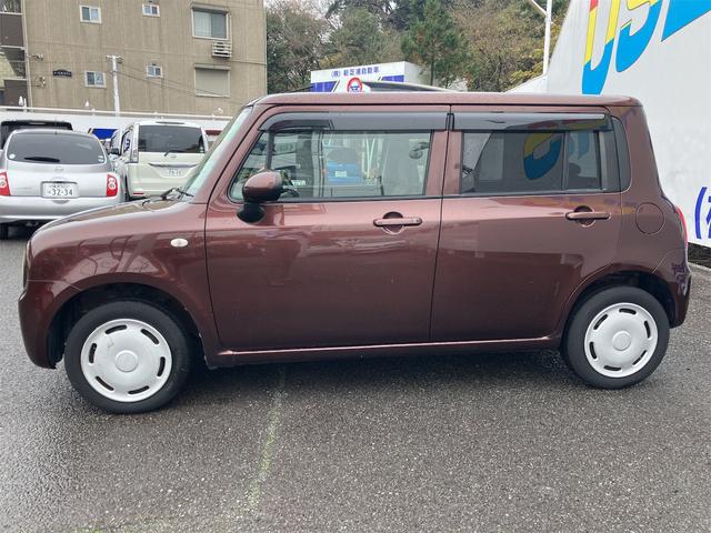 アルトラパン Ｇ　ＥＴＣ　ナビ　スマートキー　ベンチシート　ＣＶＴ　盗難防止システム　ＡＢＳ　ＣＤ　ＤＶＤ再生　Ｂｌｕｅｔｏｏｔｈ　衝突安全ボディ　エアコン　パワーステアリング　パワーウィンドウ　運転席エアバッグ（14枚目）