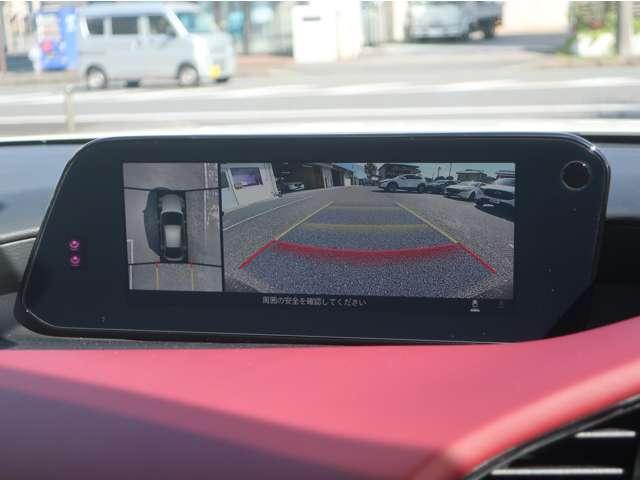 ＭＡＺＤＡ３ファストバック １．８　ＸＤ　プロアクティブ　ツーリング　セレクション　ディ　３６０°セーフティパッケージ／ＢＯＳＥサウンド　Ｐシート　誤発進抑制　レーダークルーズコントロール　ＬＥＤヘッドライト　本革シート　インテリキー　ＥＴＣ　ナビＴＶ　シートヒーター　横滑り防止システム（3枚目）