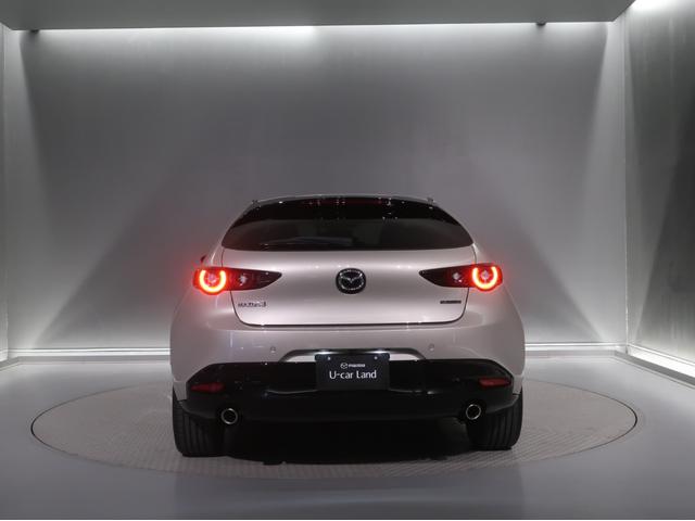 ＭＡＺＤＡ３ファストバック １５Ｓ　ツーリング　ワンオーナー　ＥＴＣ　ドラレコ　フルセグテレビ　アダプティブクルーズ　ＥＴＣ車載器　ＬＥＤヘッド　横滑り防止システム　イモビ　エアコン　アルミホイール　カーテンエアバッグ　メモリナビ　キーレスゴー（13枚目）