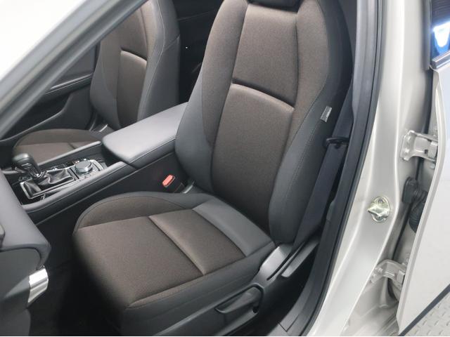 ＭＡＺＤＡ３ファストバック １５Ｓ　ツーリング　ワンオーナー　ＥＴＣ　ドラレコ　フルセグテレビ　アダプティブクルーズ　ＥＴＣ車載器　ＬＥＤヘッド　横滑り防止システム　イモビ　エアコン　アルミホイール　カーテンエアバッグ　メモリナビ　キーレスゴー（28枚目）