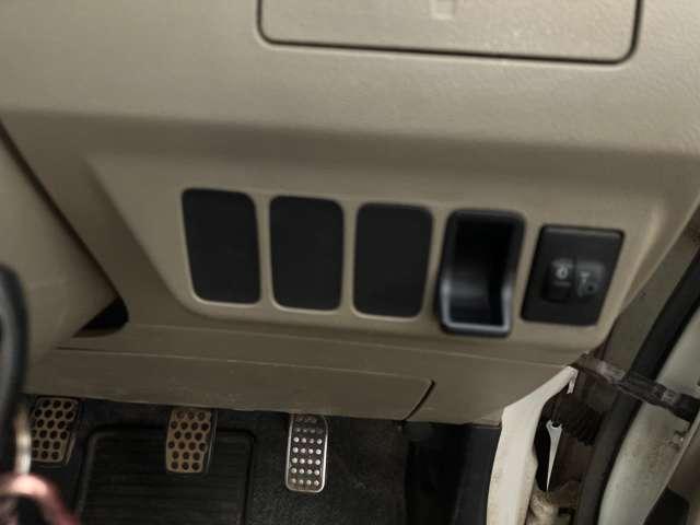 ミラ 660 X スペシャル 5速マニュアル(14枚目)