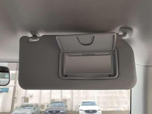 アルトラパン 660 G ワンオーナー 弊社下取り CD使用不可 WSRS 整備記録簿 ワンオーナー車 禁煙車使用 横滑り防止 パワーウィンドゥ パワステ ABS エアコン 運転席エアバッグ キーレスエントリー(12枚目)