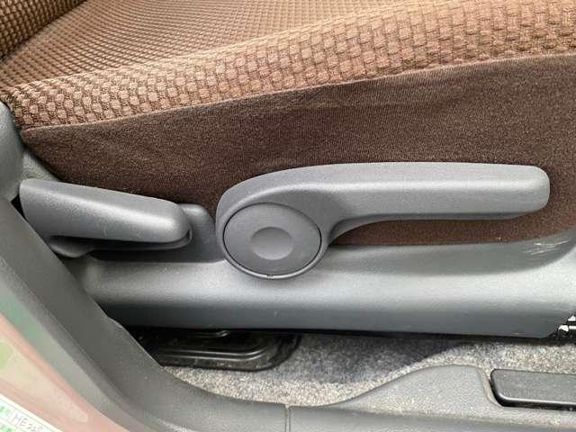 アルトラパン 660 G ワンオーナー 弊社下取り CD使用不可 WSRS 整備記録簿 ワンオーナー車 禁煙車使用 横滑り防止 パワーウィンドゥ パワステ ABS エアコン 運転席エアバッグ キーレスエントリー(16枚目)