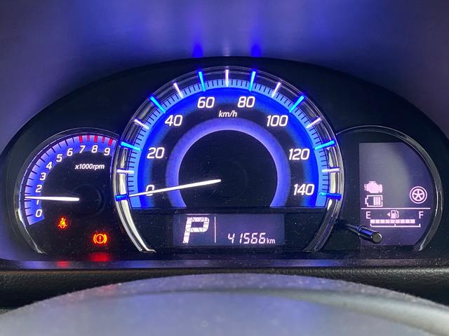 フレアワゴンカスタムスタイル ６６０　カスタムスタイル　ＸＳ　スマートキー　禁煙車　両パワースライドドア　横滑り防止　ＥＴＣ　アルミホイール　メモリーナビ　エアコン　キーフリー　パワーウィンドウ　パワーステアリング（12枚目）