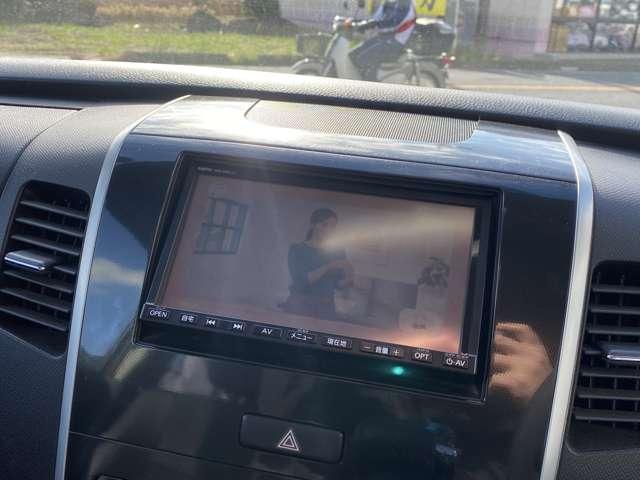 ワゴンＲスティングレー ６６０　スティングレー　リミテッド　スマ－トキ－　エアバック　セキュリティアラーム　両席エアバック　ＡＢＳ付き　フルオートエアコン　パワーウィンドウ　アルミホイール　パワステ　キーレスエントリー　ベンチシート　ベンチシートフルフラット（6枚目）