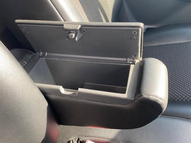 ワゴンＲスティングレー ６６０　スティングレー　リミテッド　スマ－トキ－　エアバック　セキュリティアラーム　両席エアバック　ＡＢＳ付き　フルオートエアコン　パワーウィンドウ　アルミホイール　パワステ　キーレスエントリー　ベンチシート　ベンチシートフルフラット（22枚目）