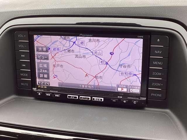 ＣＸ－５ ２．０　２０Ｓ　走行距離２５０３１ｋｍ・ナビＥＴＣ・ＨＩＤヘッドライ　定期点検記録簿　サイドエアバック　パワーウィンドウ　ＥＴＣ車載器　ミュージックプレイヤー接続可　アルミ　Ｂカメ　オートエアコン　スマキー　禁煙（3枚目）