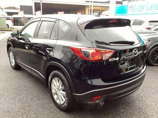ＣＸ－５ ２．０　２０Ｓ　走行距離２５０３１ｋｍ・ナビＥＴＣ・ＨＩＤヘッドライ　定期点検記録簿　サイドエアバック　パワーウィンドウ　ＥＴＣ車載器　ミュージックプレイヤー接続可　アルミ　Ｂカメ　オートエアコン　スマキー　禁煙（9枚目）