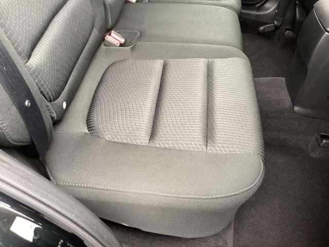 ＣＸ－５ ２．０　２０Ｓ　走行距離２５０３１ｋｍ・ナビＥＴＣ・ＨＩＤヘッドライ　定期点検記録簿　サイドエアバック　パワーウィンドウ　ＥＴＣ車載器　ミュージックプレイヤー接続可　アルミ　Ｂカメ　オートエアコン　スマキー　禁煙（14枚目）