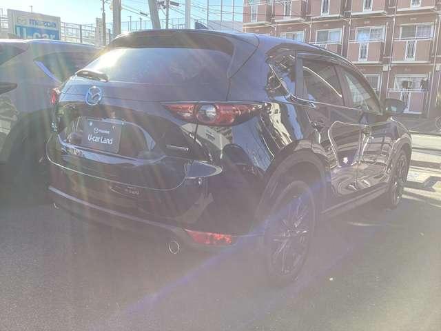 ＣＸ－５ ２．２　ＸＤ　ブラックトーンエディション　ディーゼルターボ　ワンオーナー／社外デジタルインナーミラー／　ＬＥＤライト　アドバンスドキー　クリアランスソナー　ＥＴＣ　運転席パワーシート　前席シートヒーター　ＡＷＤ　ターボ　ＤＳＣ　ナビＴＶ　バックカメラ　パワステ（5枚目）