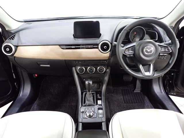 ＣＸ－３ １．５　１５Ｓ　アーバン　ドレッサー　ワンオーナー／３６０°ビューモニター／ＥＴＣ／運転席・助手席シートヒーター／ステアリングヒーター／ＡｐｐｌｅＣａｒＰｌａｙ・ＡｎｄｒｏｉｄＡｕｔｏ／ＣＤ・ＤＶＤプレーヤー（2枚目）