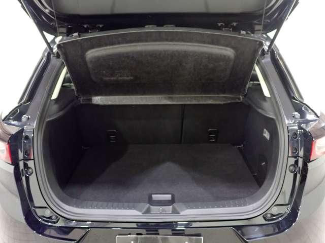 ＣＸ－３ １．５　１５Ｓ　アーバン　ドレッサー　ワンオーナー／３６０°ビューモニター／ＥＴＣ／運転席・助手席シートヒーター／ステアリングヒーター／ＡｐｐｌｅＣａｒＰｌａｙ・ＡｎｄｒｏｉｄＡｕｔｏ／ＣＤ・ＤＶＤプレーヤー（18枚目）