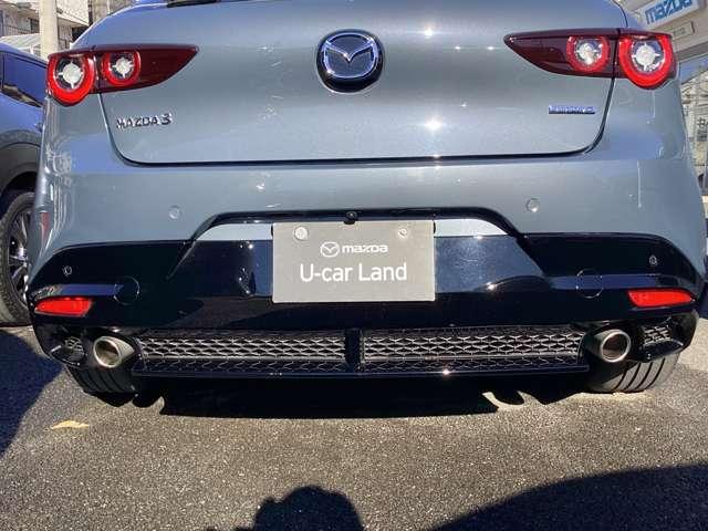 ＭＡＺＤＡ３ファストバック １．５　１５Ｓ　ブラックトーンエディション　ワンオーナー／ＢＢＳホイール付きシグネチャー　キーレス　パーキングセンサー　衝突被害軽減ブレーキ　１オーナー　地デジチューナー　ＬＥＤヘッド　スマートキー　レーダークルーズコントロール　ＥＴＣ（9枚目）