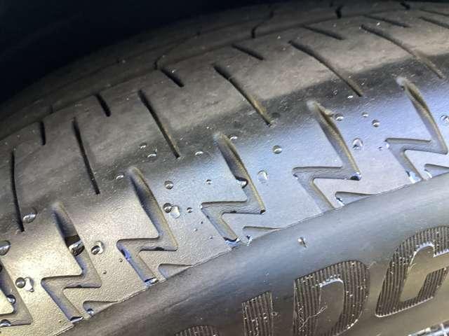 ＭＡＺＤＡ３ファストバック １．５　１５Ｓ　ブラックトーンエディション　ワンオーナー／ＢＢＳホイール付きシグネチャー　キーレス　パーキングセンサー　衝突被害軽減ブレーキ　１オーナー　地デジチューナー　ＬＥＤヘッド　スマートキー　レーダークルーズコントロール　ＥＴＣ（12枚目）