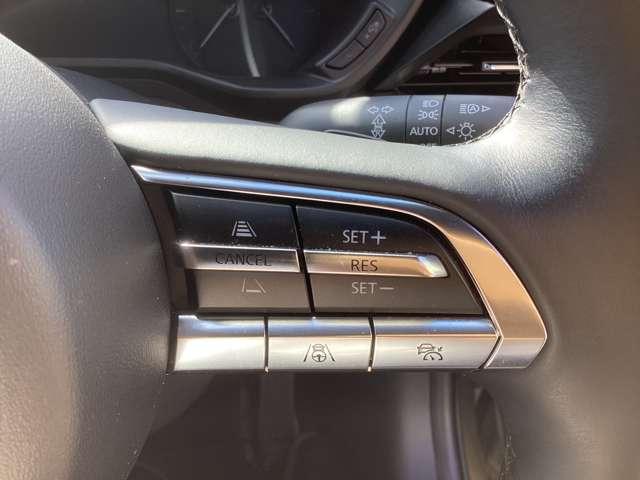 ＭＸ－３０ ２．０　ナチュラル　モノトーン　当社試乗車　シートヒーター（15枚目）