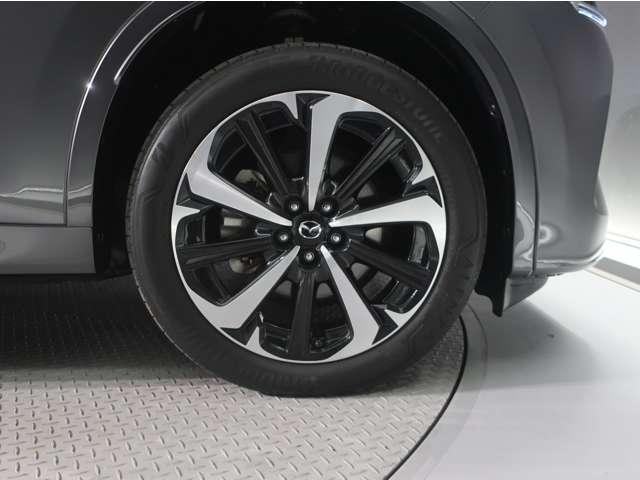 CX-60 3.3 XDハイブリッド プレミアム モダン ディーゼルター 地上デジタル 衝突軽減装置 ETC車載器 パノラマルーフ 横滑り防止装置 LEDヘッド ヒーター 本革シート メモリーナビ バックカメラ 4WD スマートキー パワーシート ナビ&TV キーレス(12枚目)