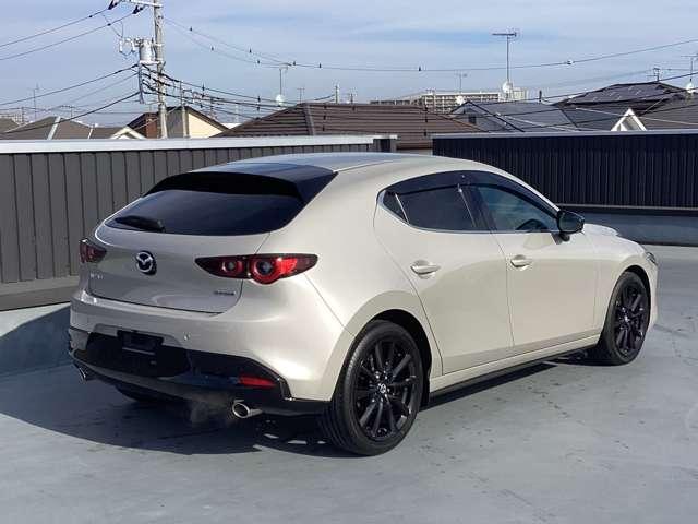 MAZDA3ファストバック 2.0 20S ブラックトーンエディション BOSE 前後ドラレコ 禁煙車 ユーザー下取り 運転席パワーシート LEDヘッド 禁煙車 衝突被害軽減ブレーキ 地デジ ETC メモリーナビ スマートキー 横滑り防止装置 オートマチックハイビーム(2枚目)