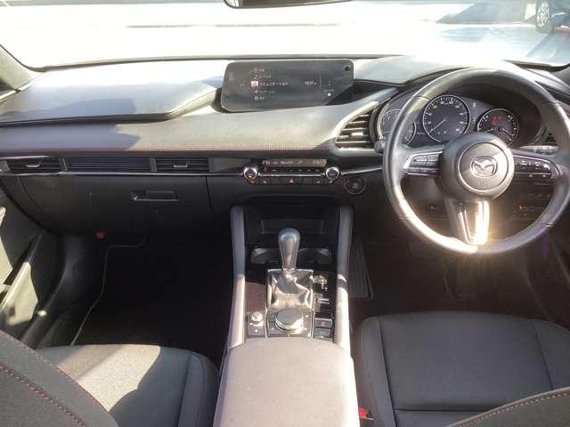 MAZDA3ファストバック 2.0 20S ブラックトーンエディション BOSE 前後ドラレコ 禁煙車 ユーザー下取り 運転席パワーシート LEDヘッド 禁煙車 衝突被害軽減ブレーキ 地デジ ETC メモリーナビ スマートキー 横滑り防止装置 オートマチックハイビーム(15枚目)