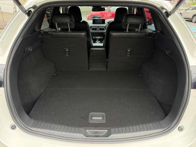 ＣＸ－５ ２．２　ＸＤ　スポーツ　アピアランス　ディーゼルターボ　シートエアコン．シートヒーター．ＥＴＣ．全方位（17枚目）