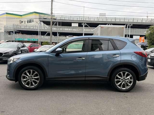 ＣＸ－５ ２．２　ＸＤ　２０１３アニバーサリー　ディーゼルターボ　４Ｗ　禁煙車　クルコン　スマートシティブレーキサポート　フルセグＴＶ　パワーシート　スマートキー　シートヒーター　ＥＴＣ　４ＷＤ　バックＣ　本革シート　横滑防止装置　ＤＶＤ（7枚目）