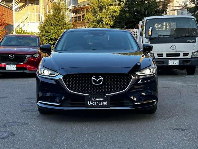 マツダの引き算の美学で磨きあげられた存在感のある正面のデザイン