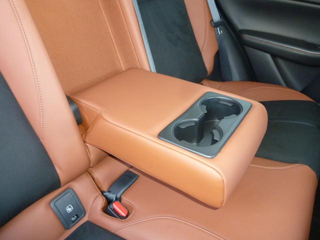 ＣＸ－３０ ２．０　２０Ｓ　レトロスポーツエディション　ＢＯＳＥスピーカー　３６０°ビューモニター　シートヒーター　パワーシート　レーダークルーズ　ＡｐｐｌｅＣａｒＰｌａｙ／ＡｎｄｒｏｉｄＡｕｔｏ　Ｑｉ充電　パワーリフトゲート　トノカバー　純正ＡＷ　ＢＳＭ（47枚目）