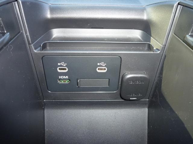 ＣＸ－３０ ２．０　２０Ｓ　レトロスポーツエディション　ＢＯＳＥスピーカー　３６０°ビューモニター　シートヒーター　パワーシート　レーダークルーズ　ＡｐｐｌｅＣａｒＰｌａｙ／ＡｎｄｒｏｉｄＡｕｔｏ　Ｑｉ充電　パワーリフトゲート　トノカバー　純正ＡＷ　ＢＳＭ（68枚目）