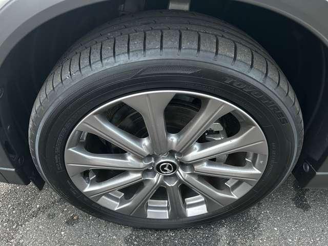 ＣＸ－６０ ３．３　ＸＤ　エクスクルーシブ　モード　ディーゼルターボ　サンルーフ．ベンチレーション．ＢＯＳＥ．白本革　エアシート　衝突軽減　ＬＥＤ　フルセグＴＶ　パワーシート　ワンオーナ　スマートキー　禁煙　クリアランスソナー　レザーシート　盗難防止装置　メモリーナビ（13枚目）