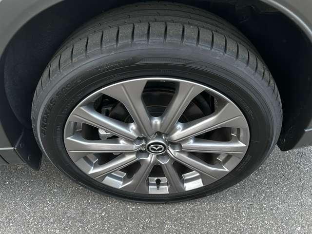 ＣＸ－６０ ３．３　ＸＤ　エクスクルーシブ　モード　ディーゼルターボ　サンルーフ．ベンチレーション．ＢＯＳＥ．白本革　エアシート　衝突軽減　ＬＥＤ　フルセグＴＶ　パワーシート　ワンオーナ　スマートキー　禁煙　クリアランスソナー　レザーシート　盗難防止装置　メモリーナビ（14枚目）