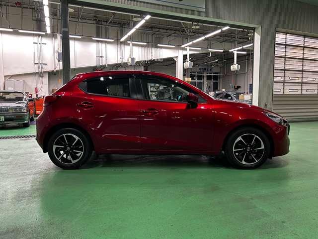 ＭＡＺＤＡ２ １．５　ＸＤ　スポルトプラス　ディーゼルターボ　レーダークルーズ　ナビＴＶ　禁煙　ＬＥＤ　アドバンストキー　コーナーセンサー　パワステ　パワーウィンドウ　ＤＳＣ　ＥＴＣ　電動シート　シートヒーター　オートマチックハイビーム　アルミホイール　エアコン（9枚目）