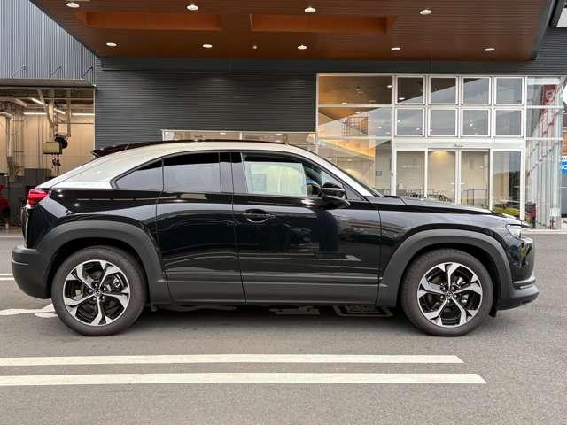 ＭＸ－３０ ２．０　ナチュラル　モノトーン　４ＷＤ（4枚目）