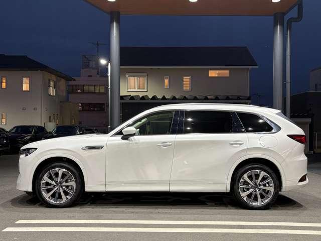 ＣＸ－８０ ３．３　ＸＤハイブリッド　プレミアム　モダン　ディーゼルター　ＥＴＣ車載器　前後ドライブレコーダー　衝突被害軽減ブレーキ　革シート　３列シート　バックカメラ　電動シート　シートヒーター　４ＷＤ　ＥＴＣ（6枚目）