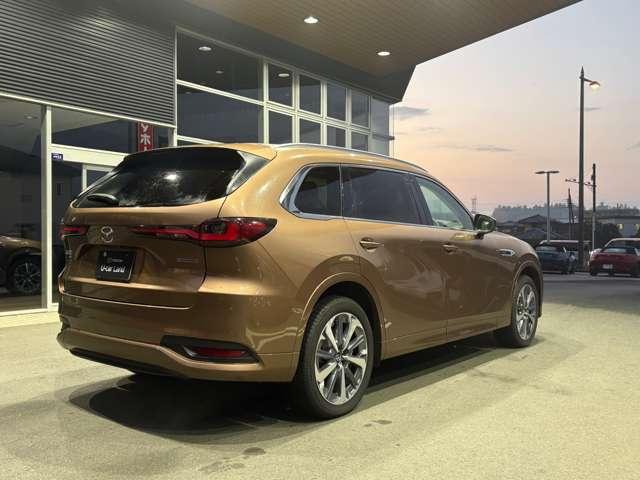 ＣＸ－８０ ３．３　ＸＤハイブリッド　プレミアム　モダン　ディーゼルター　衝突被害軽減ブレーキ　アダプティブクルーズコントロール　革シート　３列シート　バックカメラ　電動シート　シートヒーター　４ＷＤ　サンルーフ　ＥＴＣ（7枚目）