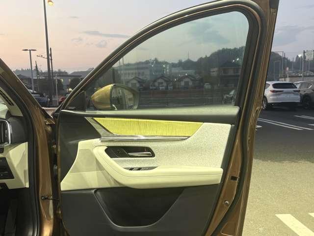 ＣＸ－８０ ３．３　ＸＤハイブリッド　プレミアム　モダン　ディーゼルター　衝突被害軽減ブレーキ　アダプティブクルーズコントロール　革シート　３列シート　バックカメラ　電動シート　シートヒーター　４ＷＤ　サンルーフ　ＥＴＣ（16枚目）