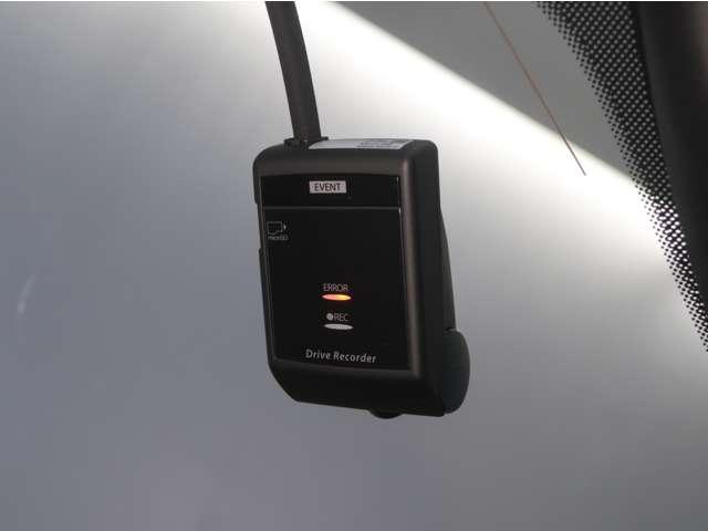フロントドライブレコ―ｄ-装備