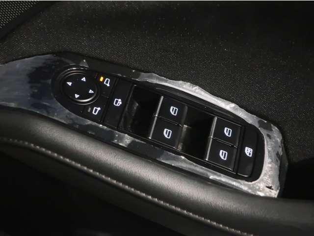 ＭＡＺＤＡ３ファストバック ２．０　２０Ｓ　プロアクティブ　ツーリング　セレクション　レーダークルコン　レザーシート　ＥＴＣ車載器　ＬＥＤライト　メモリーナビ　エアバッグ　ＡＢＳ　キーフリー　ナビＴＶ　バックカメラ　電動シート　オートエアコン　アドバンスドキー　アイドリングストップ（20枚目）