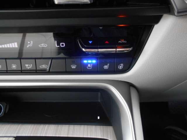 ＣＸ－６０ ３．３　ＸＤハイブリッド　エクスクルーシブ　モダン　ディーゼ　衝突軽減ブレーキ　追従式クルコン　地上デジタル　サイドカメラ　ＥＴＣ　アルミホイール　横滑り防止装置　パワーシート　アイドリングストップ　フロントカメラ　フルタイム４ＷＤ　レザーシート　スマートキー（12枚目）