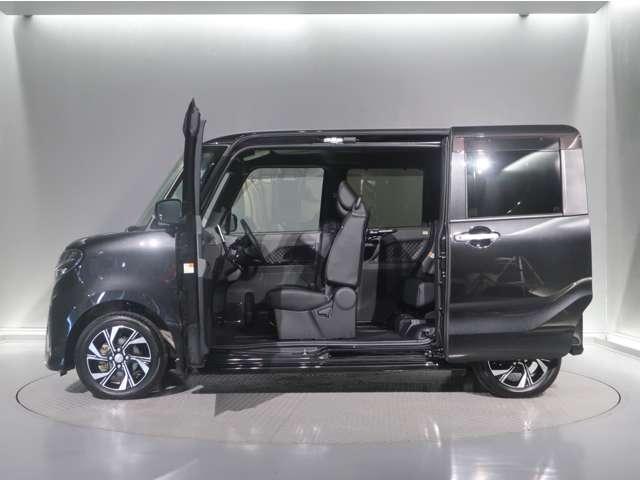 タント 660 カスタム X スタイルセレクション ワンオーナー 禁煙車 ディーラー保証付き(6か月間/走行距離10,000キロ) ナビ バックモニター ETC ドライブレコーダー(3枚目)