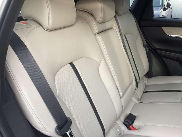 ＣＸ－６０ ３．３　ＸＤ　Ｌパッケージ　ディーゼルターボ　ワンオーナー　禁煙車　ディーラー保証付き　パワーリアゲート　Ｂカメラ　黒革シート　ＬＥＤ　禁煙　１オーナー　ＡＷ　ＥＴＣ　オートハイビーム　スマートキー　シートヒーター　アイドリングストップ　ターボ（17枚目）