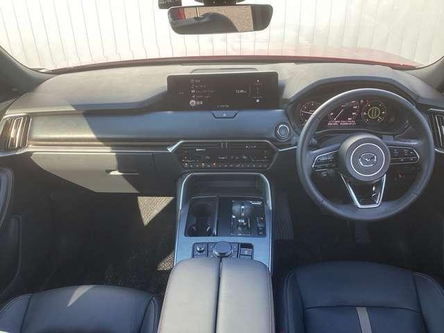 ＣＸ－８０ ３．３　ＸＤハイブリッド　エクスクルーシブ　スポーツ　ディー　ワンオーナー　禁煙車　ディーラー保証付き　レーダークルーズ　クリアランスソナー　パワーシート　３列シート　シートヒーター　オートマチックハイビーム　バックカメラ　衝突被害軽減システム　４ＷＤ　革シート（7枚目）