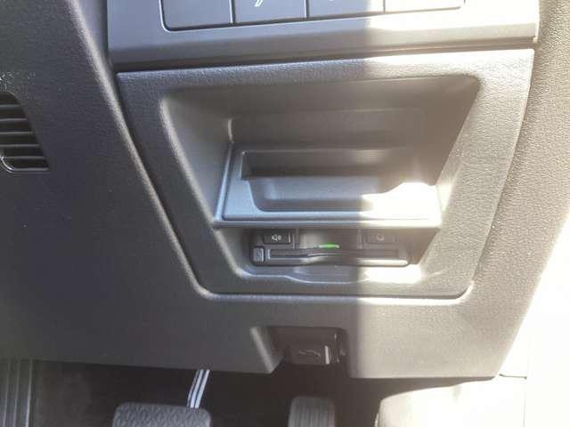 ＣＸ－８０ ３．３　ＸＤ　Ｌパッケージ　ディーゼルターボ　４ＷＤ　ワンオーナー　禁煙車　アルミホイール　パノラマサンルーフ　フルセグＴＶ　電動リアゲート　レザーシート　禁煙車　全周囲カメラ　パワーシート　スマートキー　アイドリングストップ　４ＷＤ　シートヒーター（14枚目）