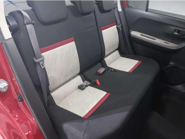 ブーン １．０　シルク　ＳＡＩＩ　ワンオーナー　禁煙車　Ｉストップ　キーフリー　スマートキー＆プッシュスタート　バックモニター　フルセグテレビ　横滑り防止機能　ＡＢＳ　メモリーナビ　ＬＥＤヘッドライト　ナビＴＶ　エアバッグ　盗難防止（17枚目）